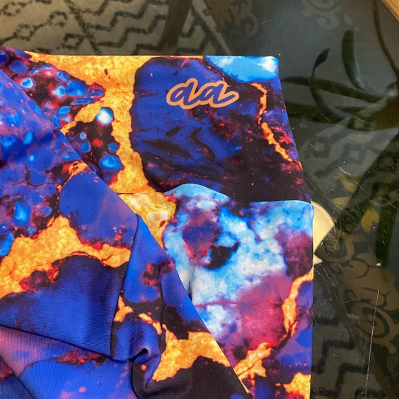 NEW Agstract Apparel Yoga & Athletic Leggings Crystal, Rock, Earth Prints-Lava - Picture 5 of 7